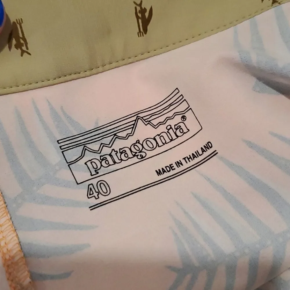 Patagonia Palms of my heart board shorts sz 40